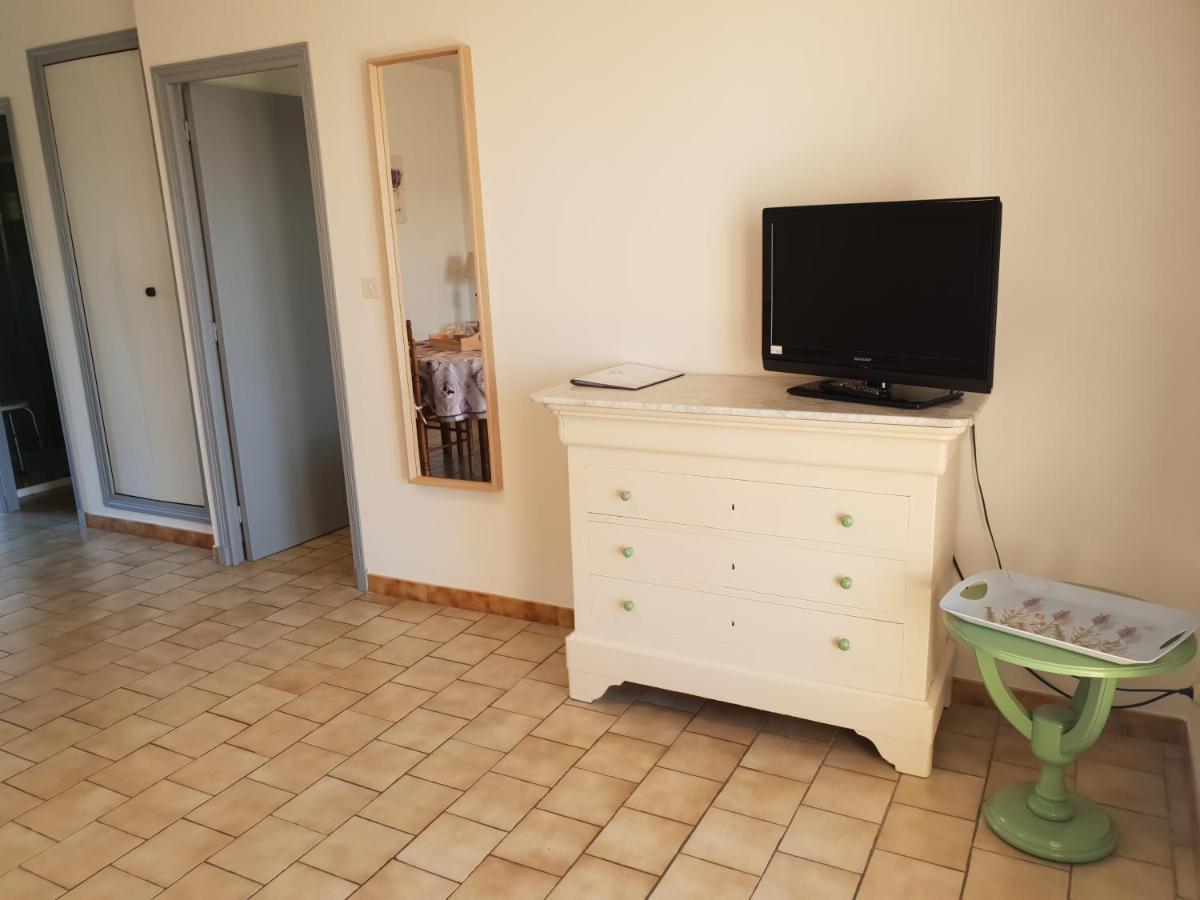 Residence Lou Cigaloun - Ana Location Gréoux-les-Bains Eksteriør bilde