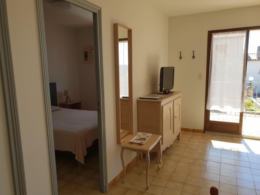 Residence Lou Cigaloun - Ana Location Gréoux-les-Bains Eksteriør bilde